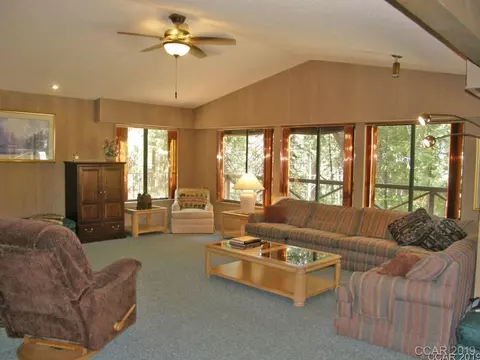 895 Meadow Dr, Arnold, CA 95223 photo 24