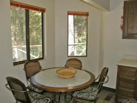 895 Meadow Dr, Arnold, CA 95223 photo 12