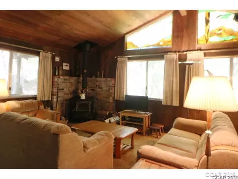 884 Meadow Dr, Arnold, CA 95223 photo 7