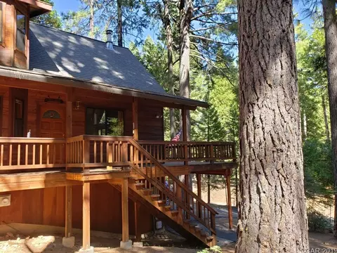 664 Yuroc Dr, Dorrington, CA 95223 photo 2