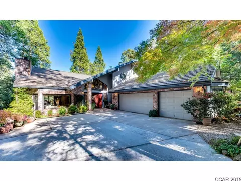 803 Larkspur, Murphys, CA 95247 photo 1