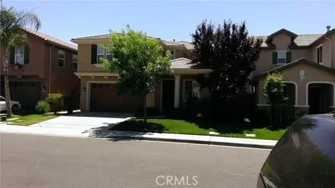 906 Papaya St, Madera, CA 93638 photo 1