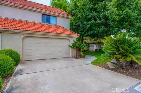 141 Countess Ln, Madera, CA 93637 photo 1