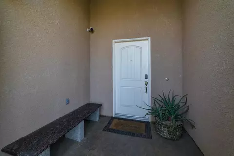 734 Ficklin Dr, Madera, CA 93637 photo 1