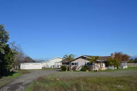 10694 E Bullard Ave, Clovis, CA 93619 photo 1