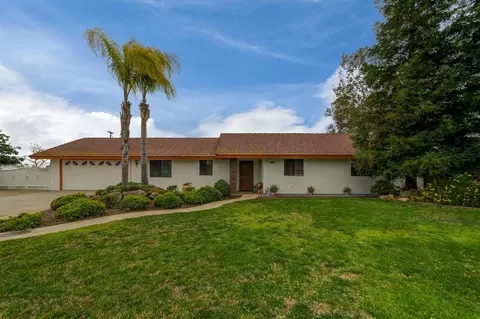 26266 Wayside Dr, Madera, CA 93638 photo 1