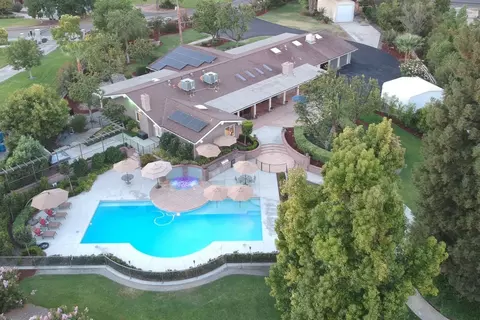 4930 Nelson Ave, Clovis, CA 93619 photo 1
