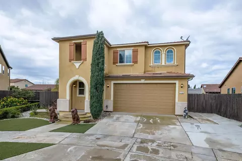 3152 Maine Ave, Clovis, CA 93619 photo 1