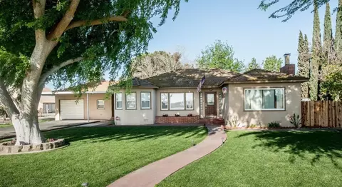 14066 18th Ave, Lemoore, CA 93245 photo 1