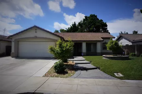 700 Gamay Ave, Madera, CA 93637 photo 1