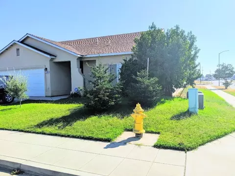 1004 Don Miguel St, Madera, CA 93638 photo 1