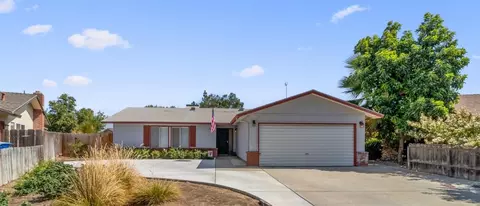 628 W Euclid Ave, Clovis, CA 93612 photo 1