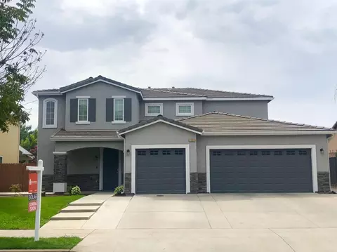 2720 San Jose Ave, Clovis, CA 93611 photo 1