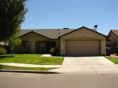 3336 Westgate Dr, Madera, CA 93637 photo 1