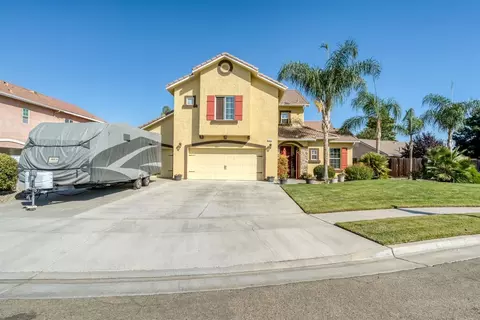6 N Post Ave, Sanger, CA 93657 photo 1