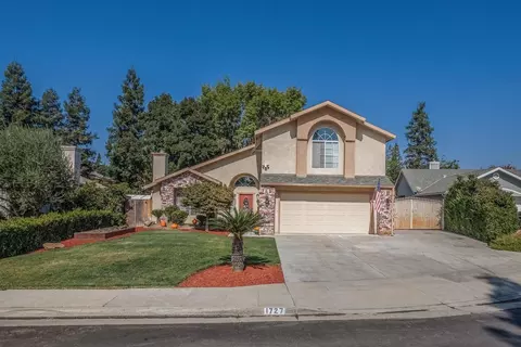 1727 Bedford Ave, Clovis, CA 93611 photo 1