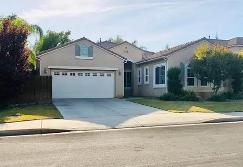1070 N Coventry Ave, Clovis, CA 93611 photo 1