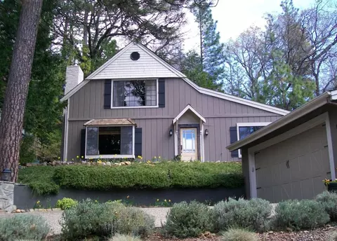 633 Dogwood Dr, Murphys, CA 95247 photo 1