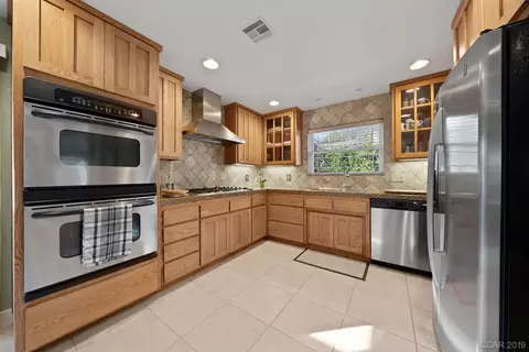 10895 Sutter Cir, Sutter Creek, CA 95685 photo 6