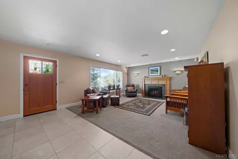 10895 Sutter Cir, Sutter Creek, CA 95685 photo 2