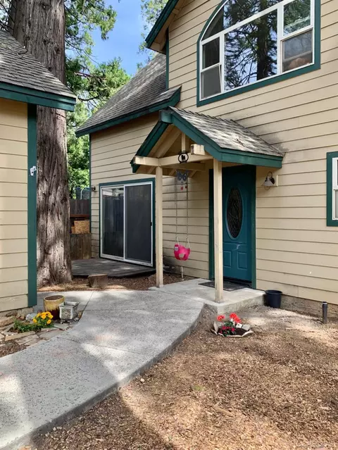 1157 Sequoia St, Arnold, CA 95223 photo 4