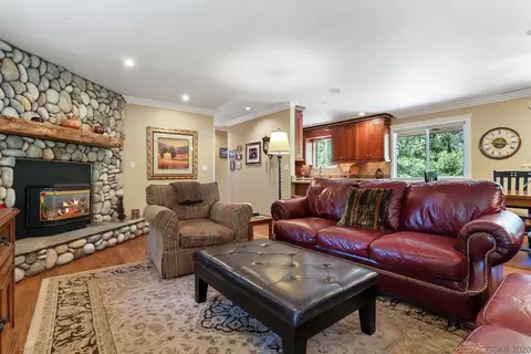 3011 Pine Knoll Dr, Arnold, CA 95223 photo 6