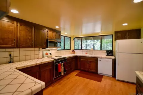 1320 Cypress Point Drive Dr, Arnold, CA 95223 photo 8