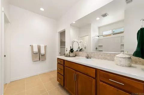 161 Raccoon Hollow Loop, Copperopolis, CA 95228 photo 14
