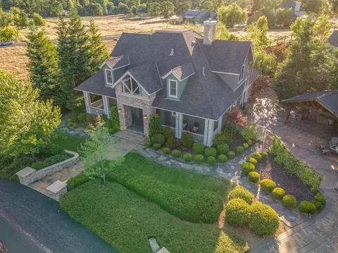 542 Bret Harte, Murphys, CA 95247 photo 2