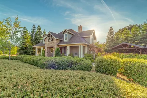 542 Bret Harte, Murphys, CA 95247 photo 4