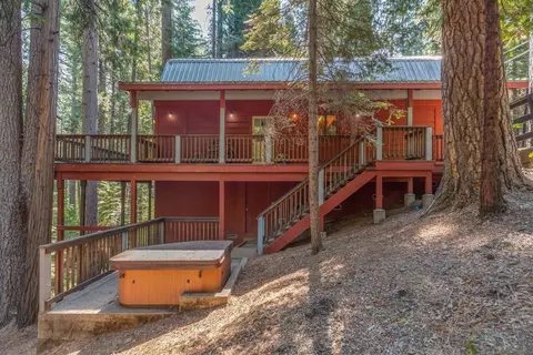 2467 Venado Drive Dr, Arnold, CA 95223 photo 2