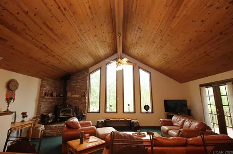 2117 E Mokelumne Dr, Arnold, CA 95223 photo 4