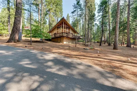 1879 Stanislaus Dr, Arnold, CA 95223 photo 2