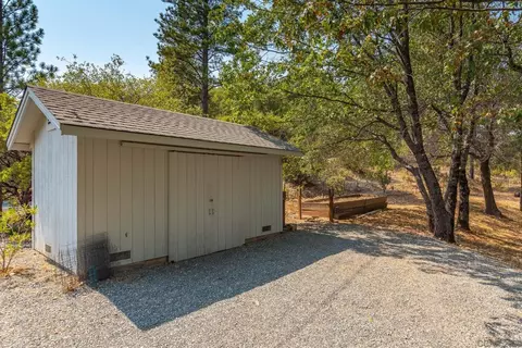 Undisclosed, Mountain Ranch, CA 95246 photo 29