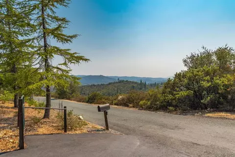 Undisclosed, Mountain Ranch, CA 95246 photo 15