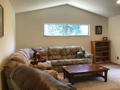 3070 Dalmatia, Arnold, CA 95223 photo 14