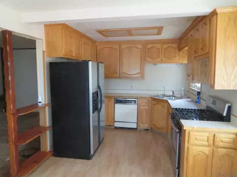 4902 E Old Emigrant Trl, Mountain Ranch, CA 95246 photo 2