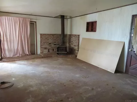 4902 E Old Emigrant Trl, Mountain Ranch, CA 95246 photo 3
