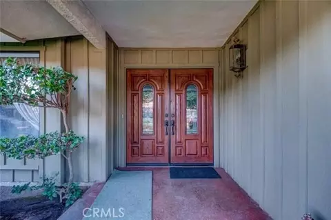 2412 Holiday Ct, Madera, CA 93637 photo 1