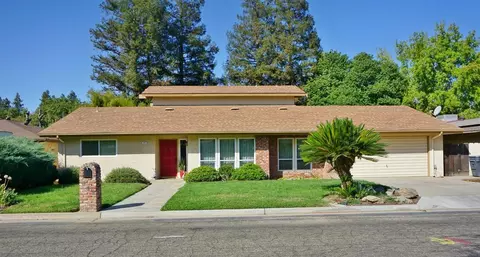 112 Sassafras Dr, Madera, CA 93637 photo 1