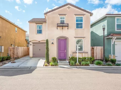 3748 Euphoria Pl, Clovis, CA 93619 photo 1
