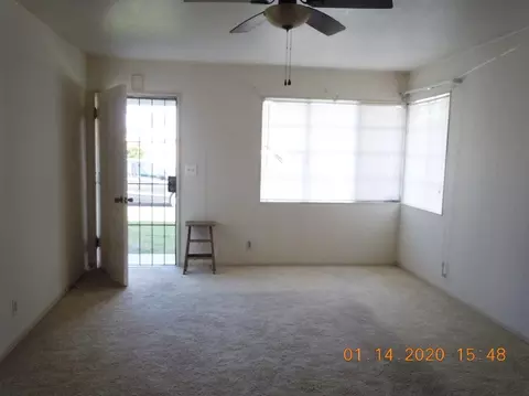 224 E Dunham St, Madera, CA 93637 photo 2