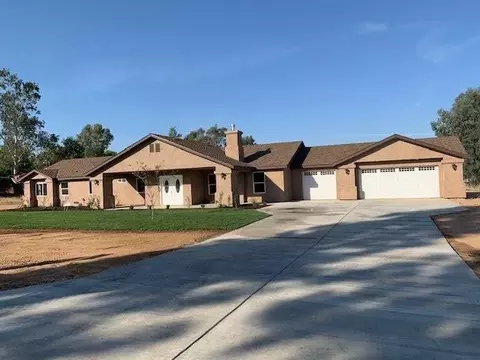 14328 Brookhill Dr, Madera, CA 93636 photo 1