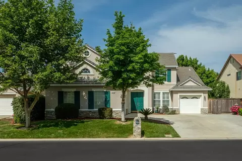 4773 N Pinebury Way, Clovis, CA 93619 photo 1