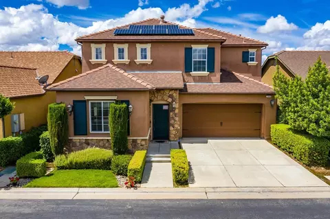 1942 N Todd Hedrick Ln, Clovis, CA 93619 photo 1