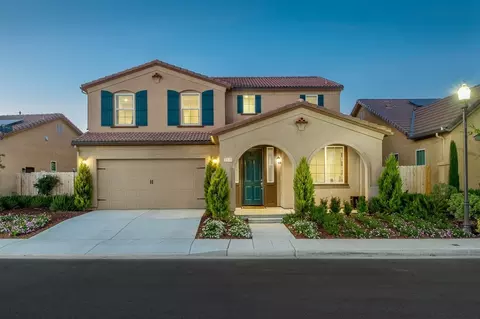 3649 Flint Ave, Clovis, CA 93619 photo 1