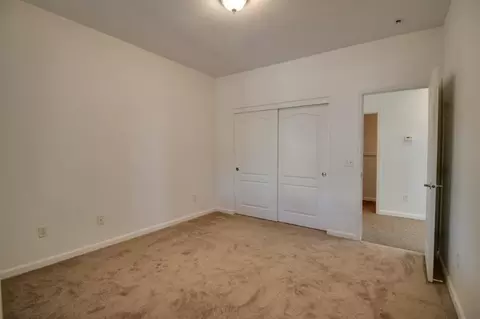 520 E Ferguson Ct, Visalia, CA 93292 photo 12