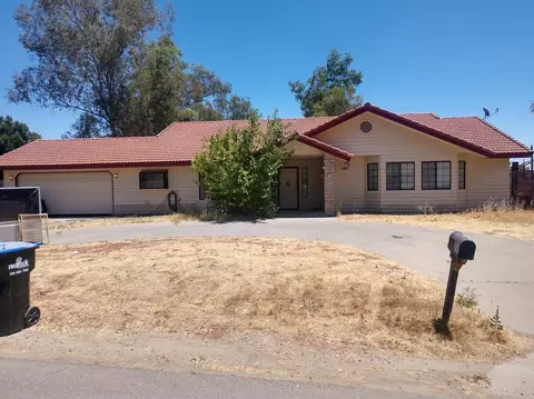 25684 El Vado Dr, Madera, CA 93638 photo 1