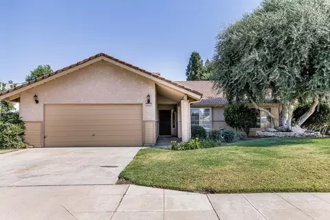 2531 Sample Ave, Clovis, CA 93611 photo 1