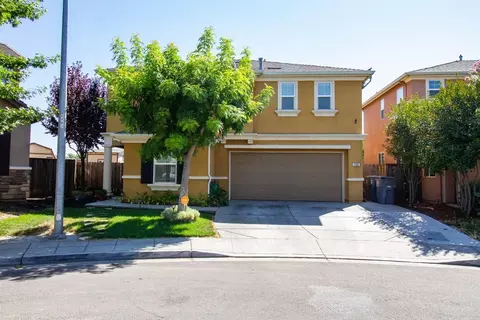 1026 Papaya St, Madera, CA 93638 photo 1